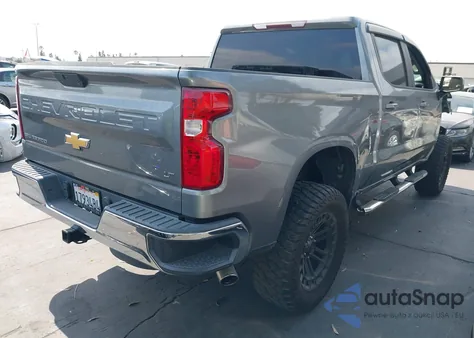 2019 Chevrolet Silverado 1500 Lt z USA, uszkodzony, nr VIN 3GCPWCED9KG133204